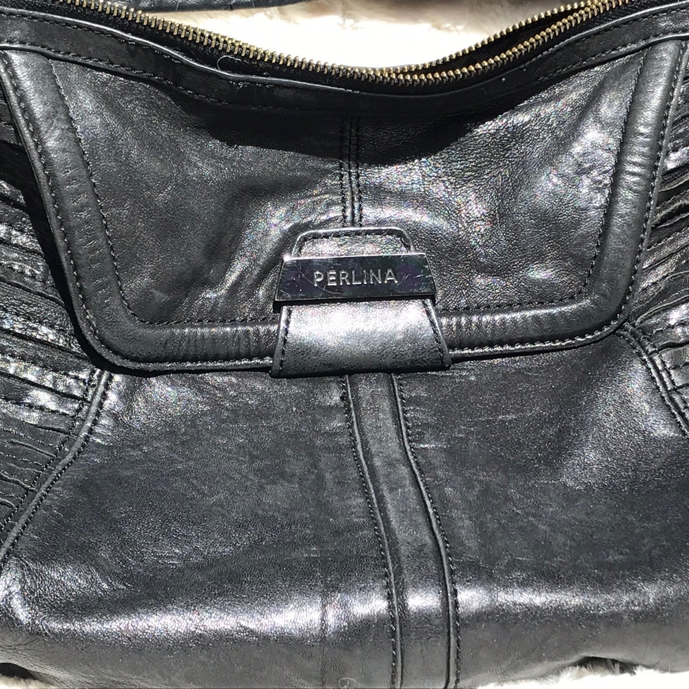 Perlina Black Leather Shoulder Bag
